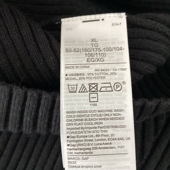 GAP Black midi sweater dress with sweat-heart neckline & long sleeves. XL - Picture 7 of 8